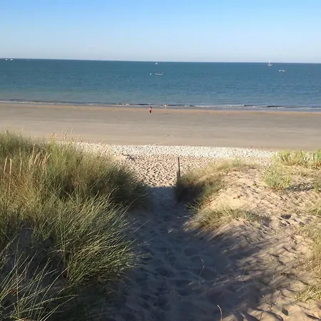 A Deux Pas De La Plage *